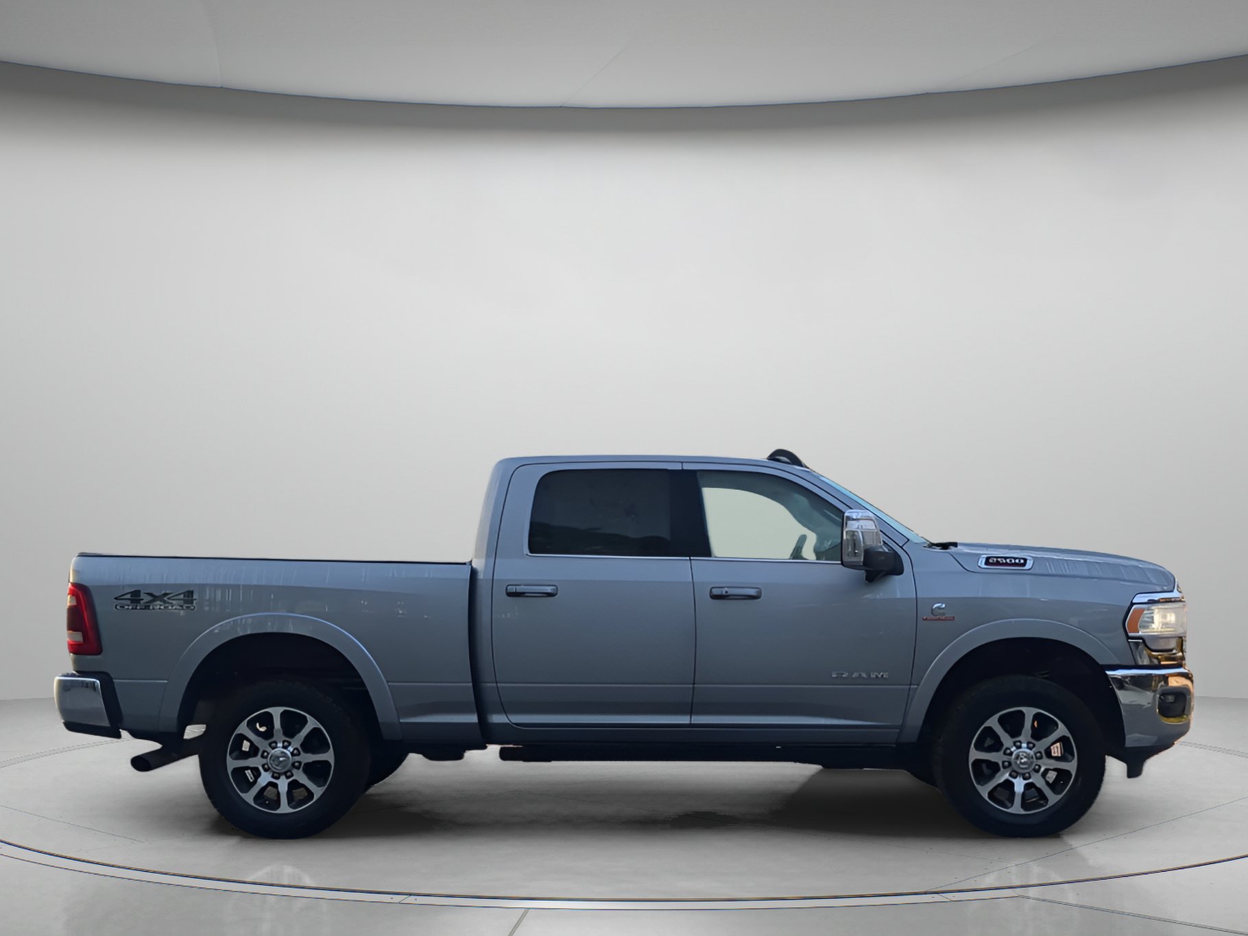 Used 2024 RAM 2500 Limited w/ Safety Group AWD/4WD image 39