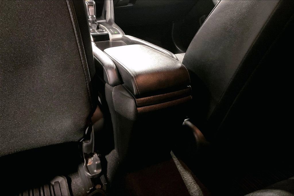 Used 2020 Honda Civic Sport image 30