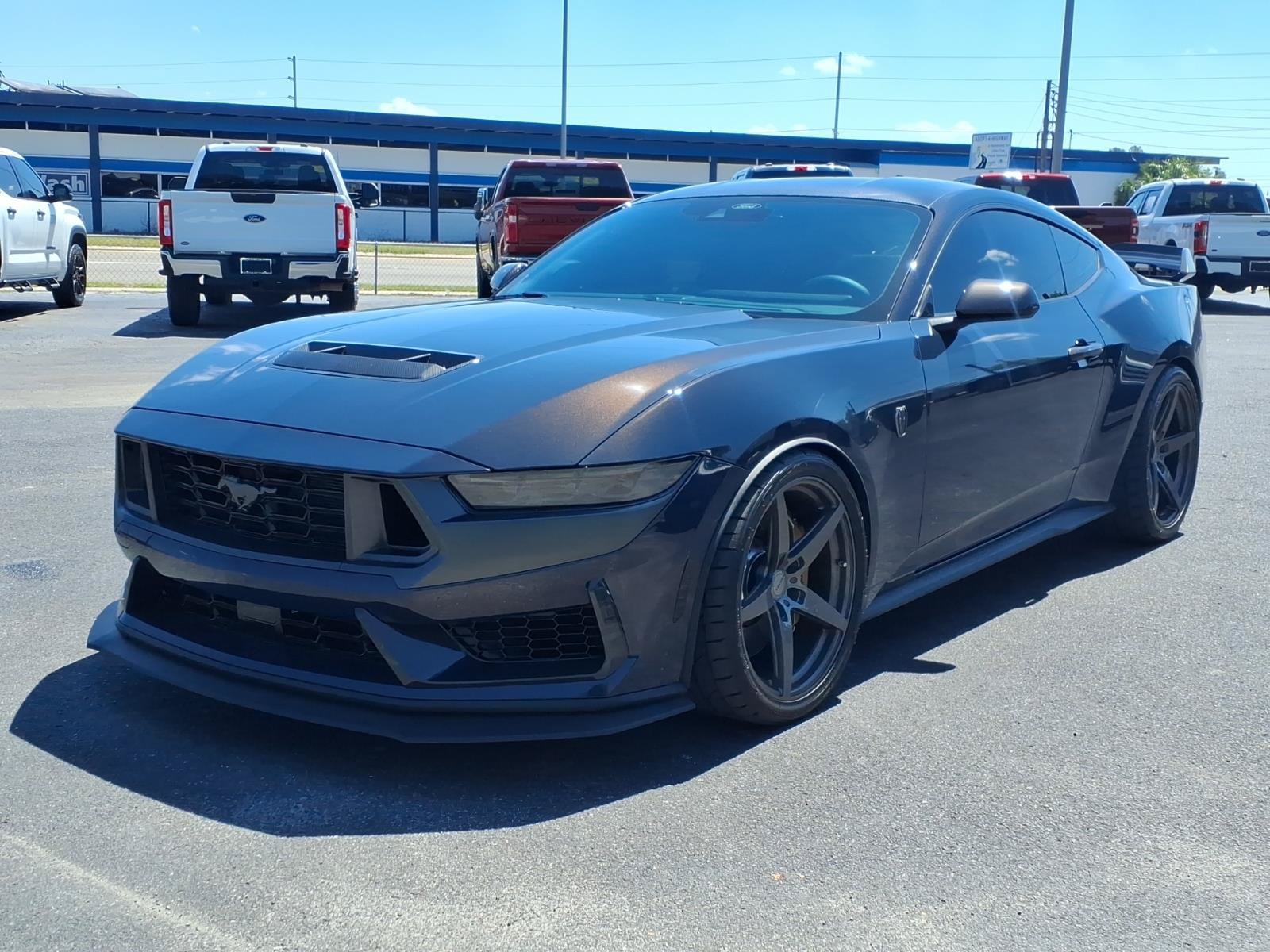 Used 2025 Ford Mustang Dark Horse w/ Dark Horse Handlin Package