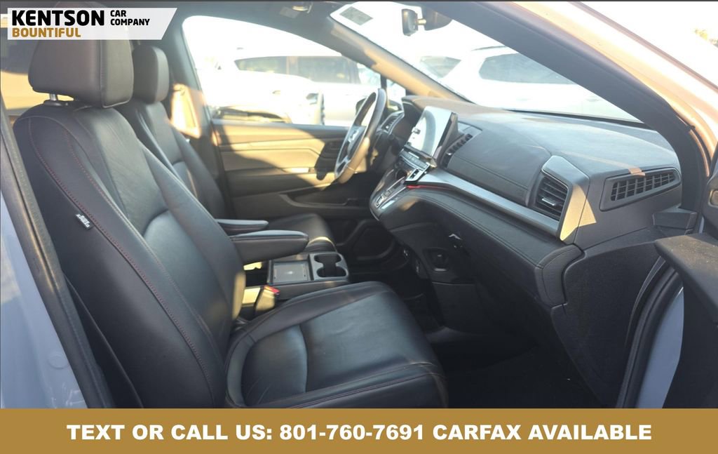 Used 2025 Honda Odyssey Sport-L image 4