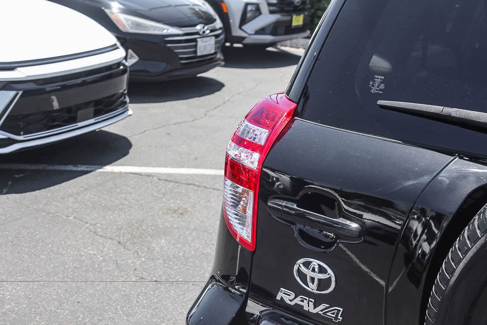 Used 2009 Toyota RAV4 Sport FWD image 8
