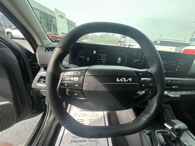 Used 2025 Kia K4 EX image 20