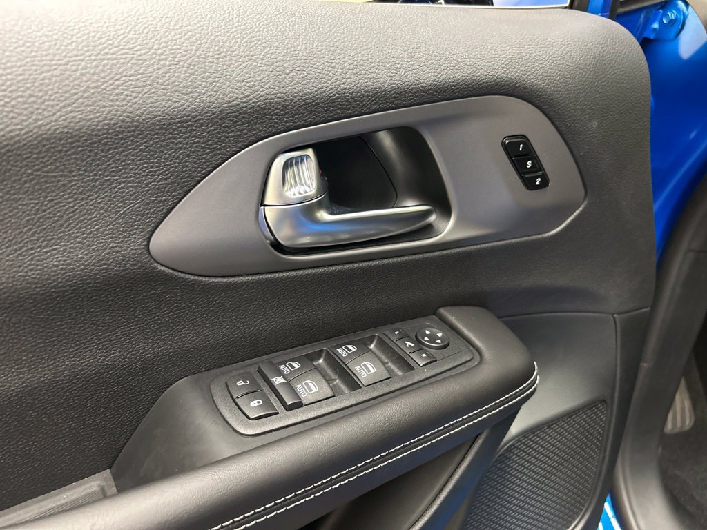New 2027 Chrysler Pacifica Limited FWD image 27