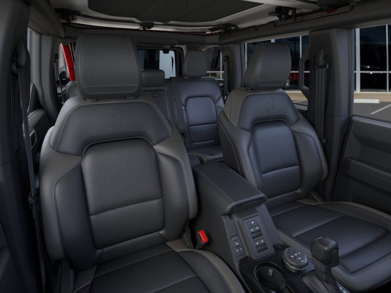 Used 2026 Ford Bronco Outer Banks AWD/4WD image 19