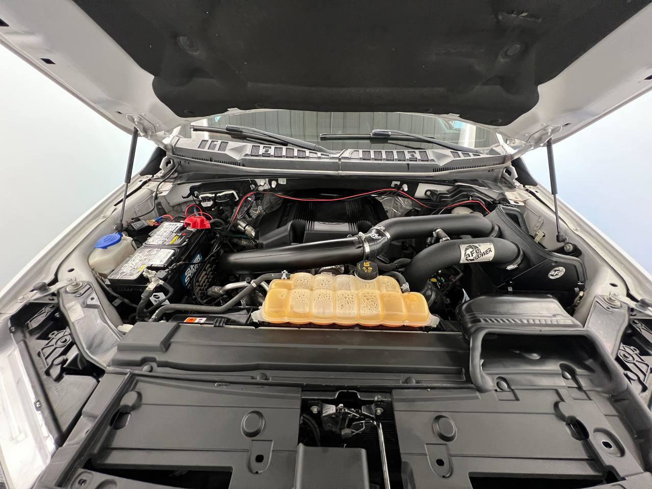 Used 2018 Ford F150 Platinum w/ Equipment Group 701A Luxury AWD/4WD image 28