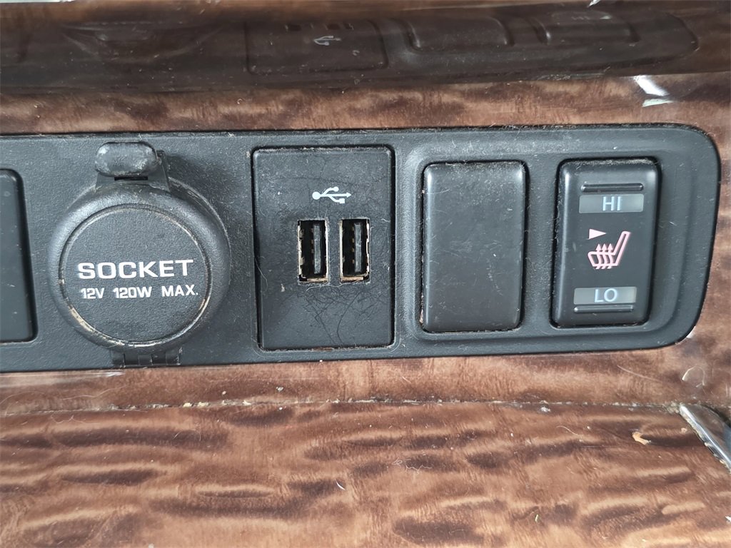 Used 2018 Nissan Armada SL w/ Premium Package image 37