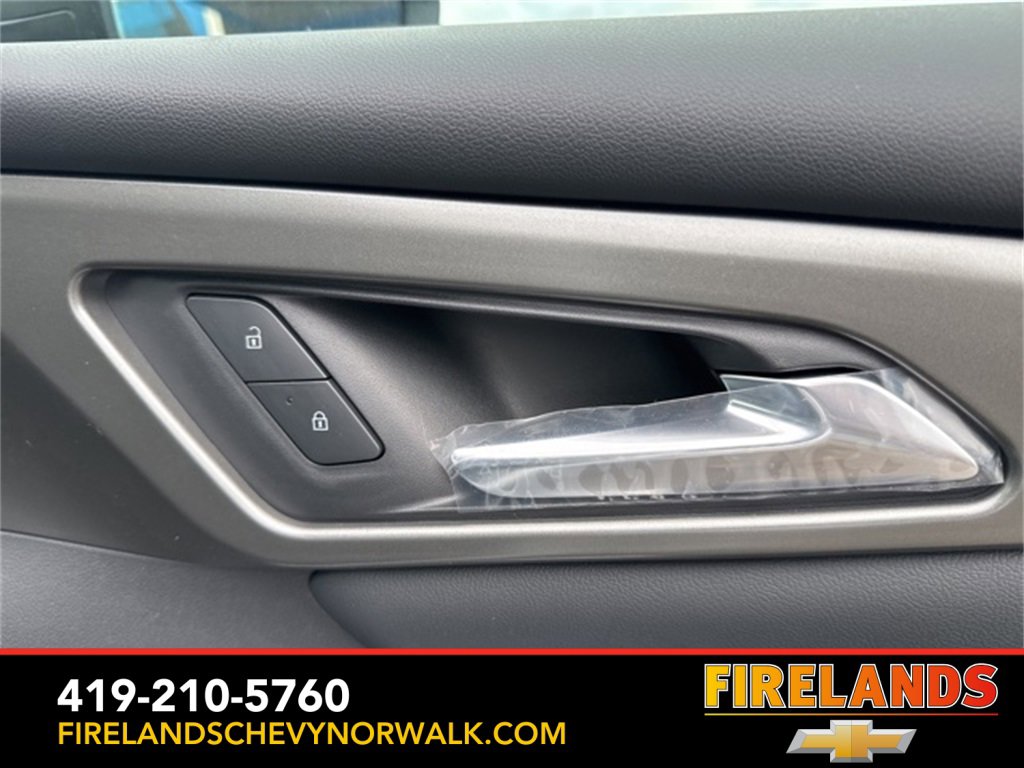 New 2025 Chevrolet Traverse LT w/ Enhanced Driving Package image 50