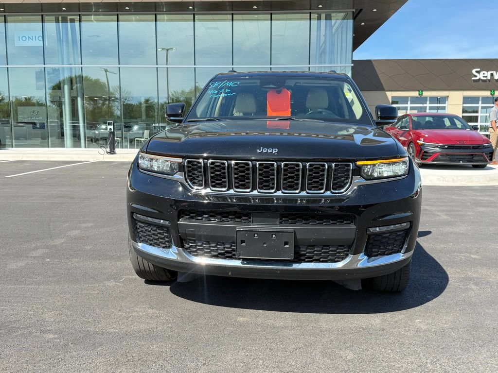 Used 2021 Jeep Grand Cherokee L Limited RWD image 2