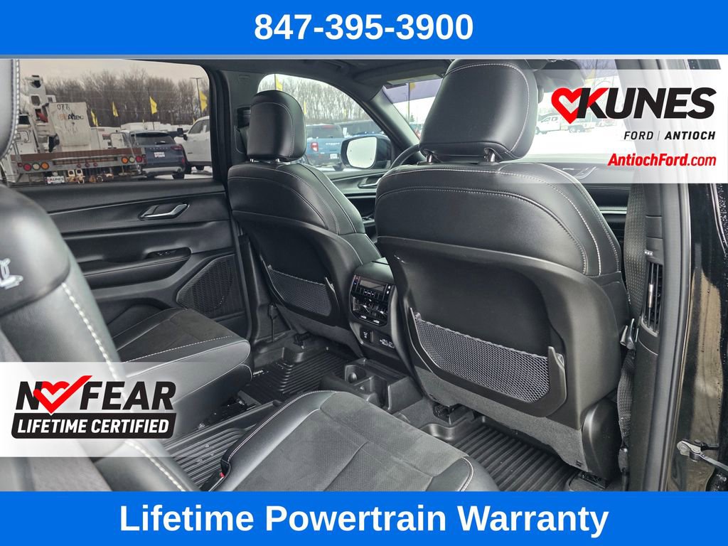 Used 2024 Jeep Grand Cherokee L Altitude image 27