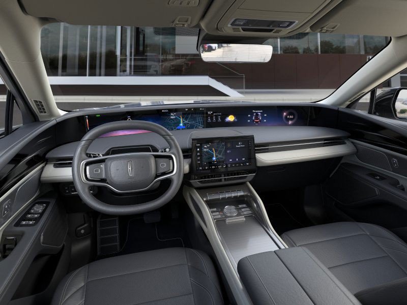 New 2025 Lincoln Nautilus Premier AWD/4WD image 9