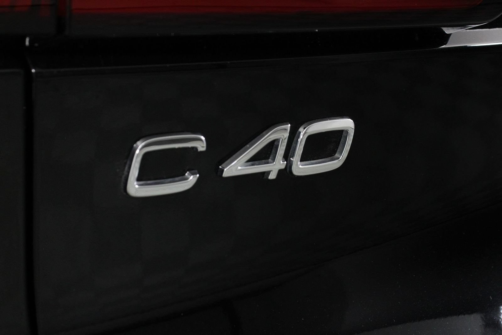 Certified 2023 Volvo C40 P8 Recharge Ultimate w/ Protection Package Premier AWD/4WD image 19