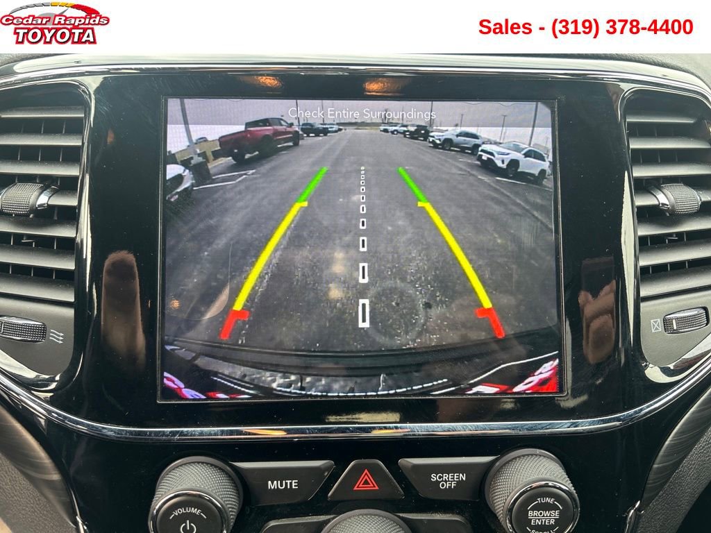 Used 2019 Jeep Grand Cherokee Altitude image 17