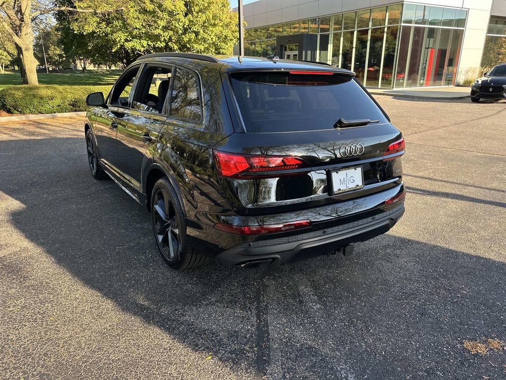 New 2026 Audi Q7 3.0T Prestige image 5