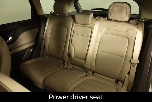 Used 2022 Lincoln Corsair AWD w/ Equipment Group 101A image 32