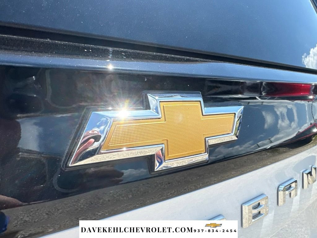 Used 2025 Chevrolet Suburban High Country w/ Sun And Tow Package AWD/4WD image 56