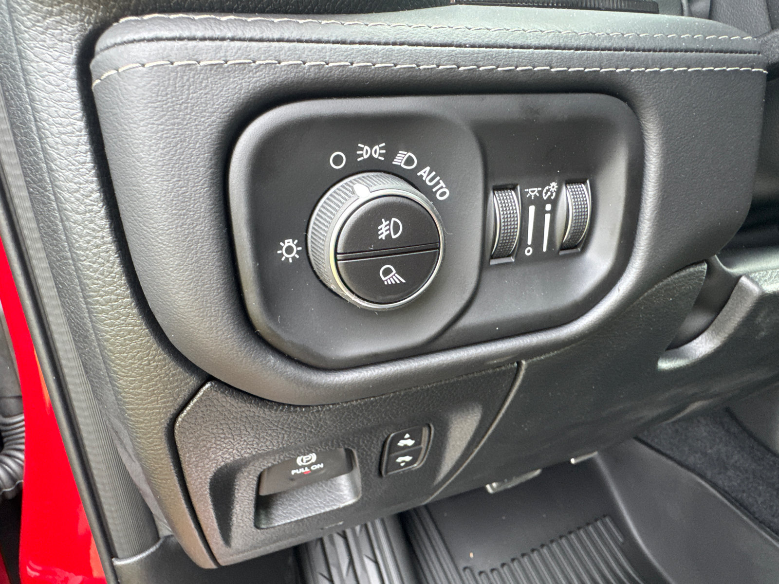 New 2026 RAM 1500 RHO w/ RHO Level 1 Equipment Group AWD/4WD image 37