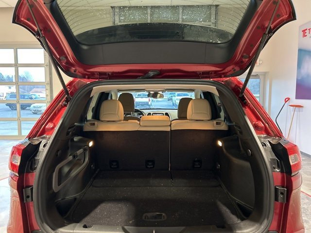 Used 2017 Jeep Cherokee Limited image 18