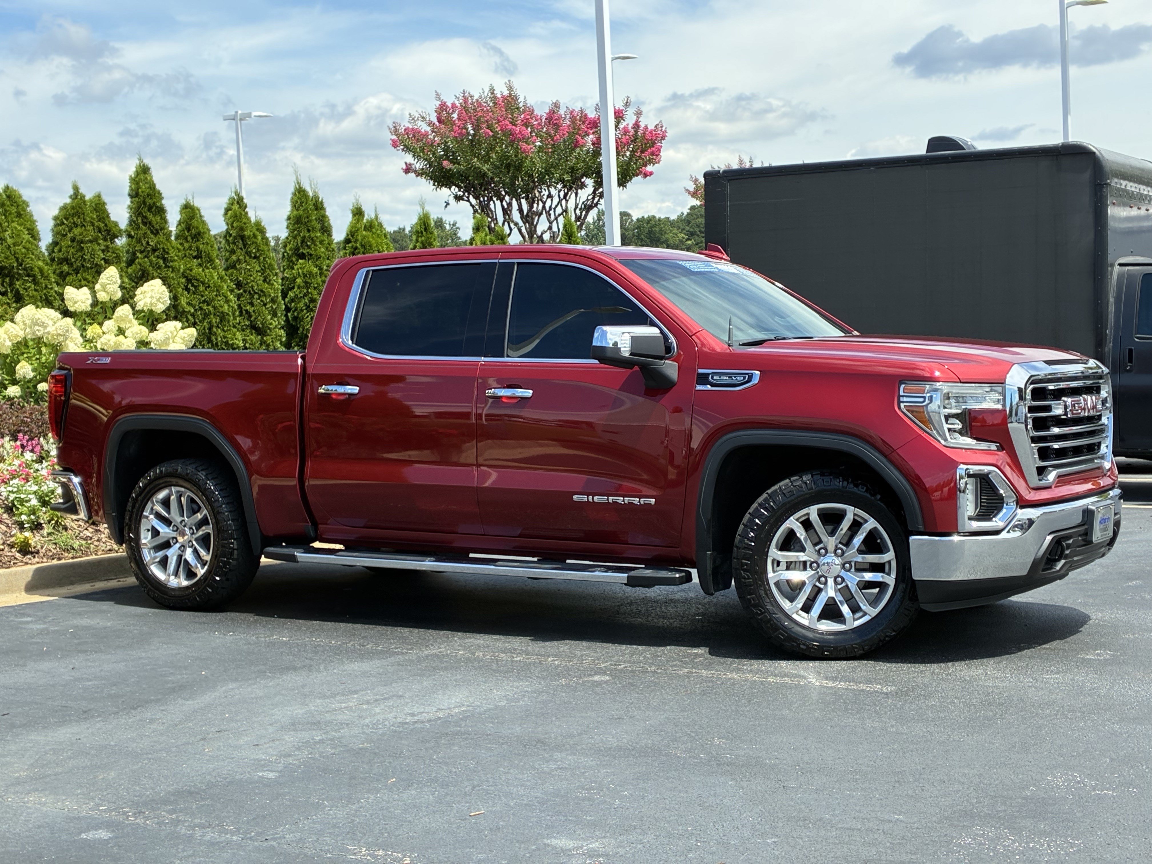 Used 2019 GMC Sierra 1500 SLT w/ SLT Premium Package AWD/4WD image 3