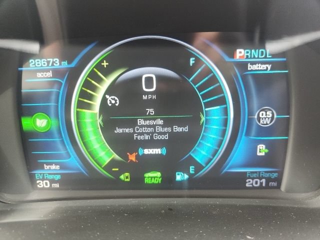 Used 2017 Chevrolet Volt LT w/ Comfort Package FWD image 12