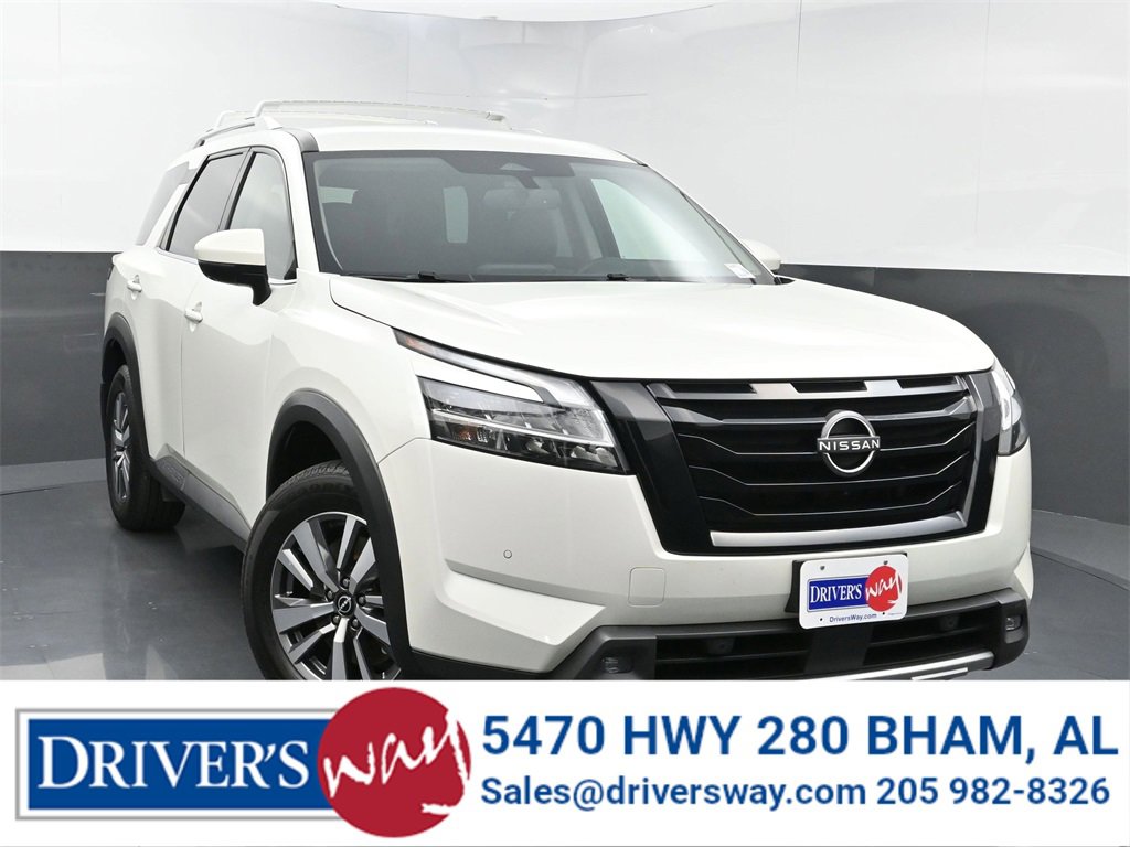 Used 2022 Nissan Pathfinder SL w/ SL Black Package