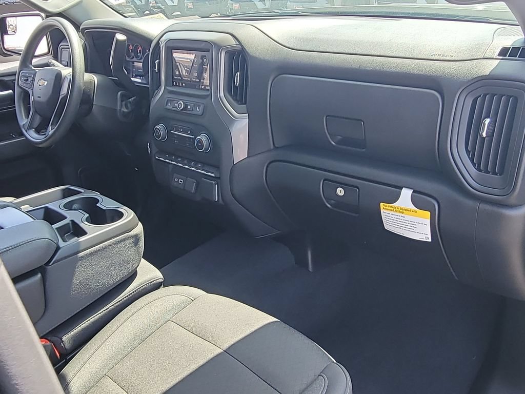 Used 2026 Chevrolet Silverado 1500 Custom RWD image 27
