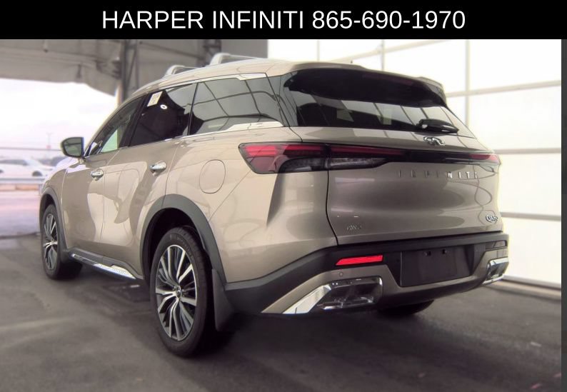 Used 2022 INFINITI QX60 Sensory AWD/4WD image 2