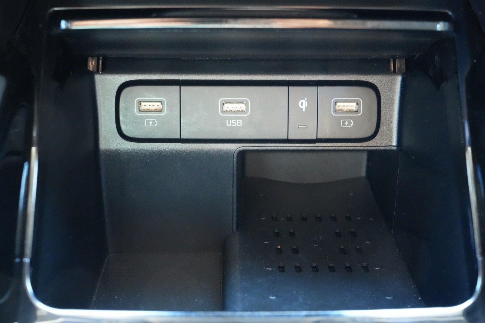 Used 2022 Kia Sorento SX FWD image 29