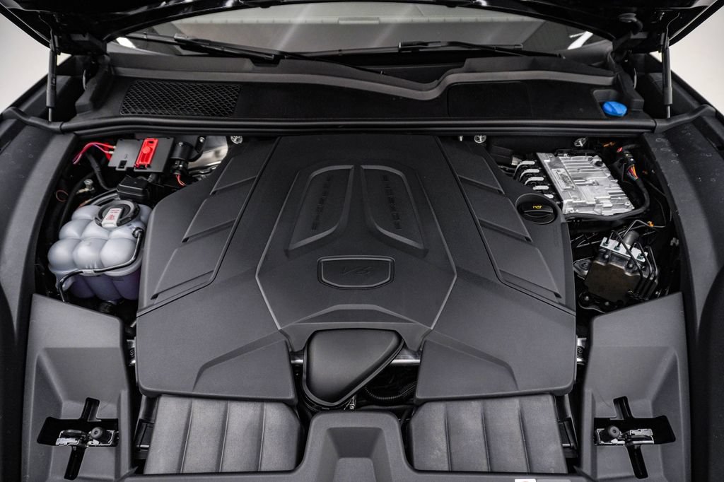 New 2026 Porsche Cayenne AWD/4WD image 29