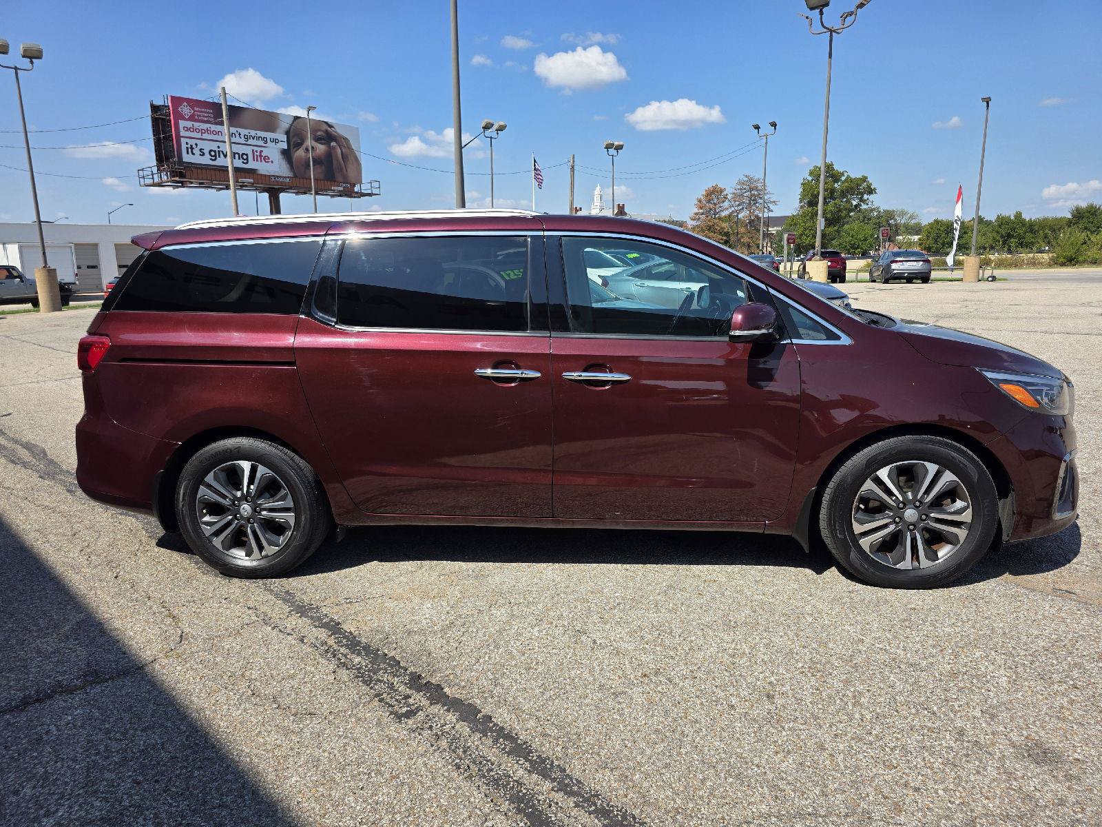 Used 2019 Kia Sedona SX FWD image 4