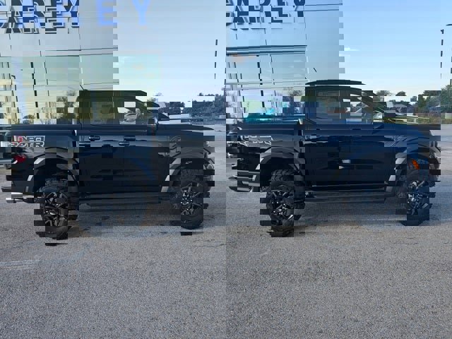 New 2025 Ford Ranger Raptor image 9