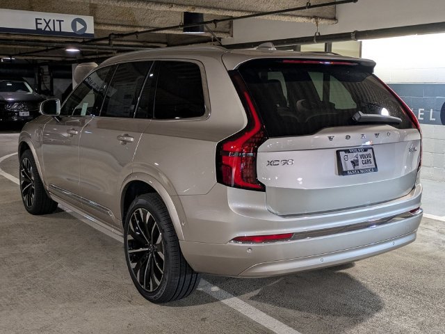 New 2026 Volvo XC90 T8 Plus w/ Protection Package AWD/4WD image 5