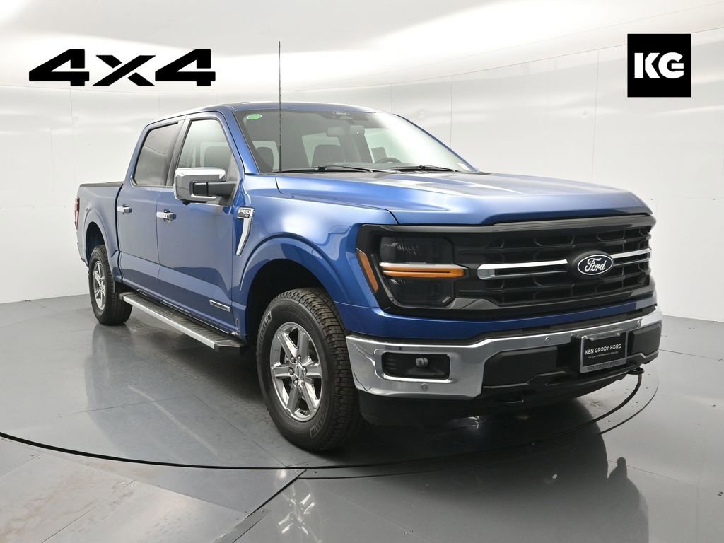 New 2025 Ford F150 XLT w/ Equipment Group 302A MID