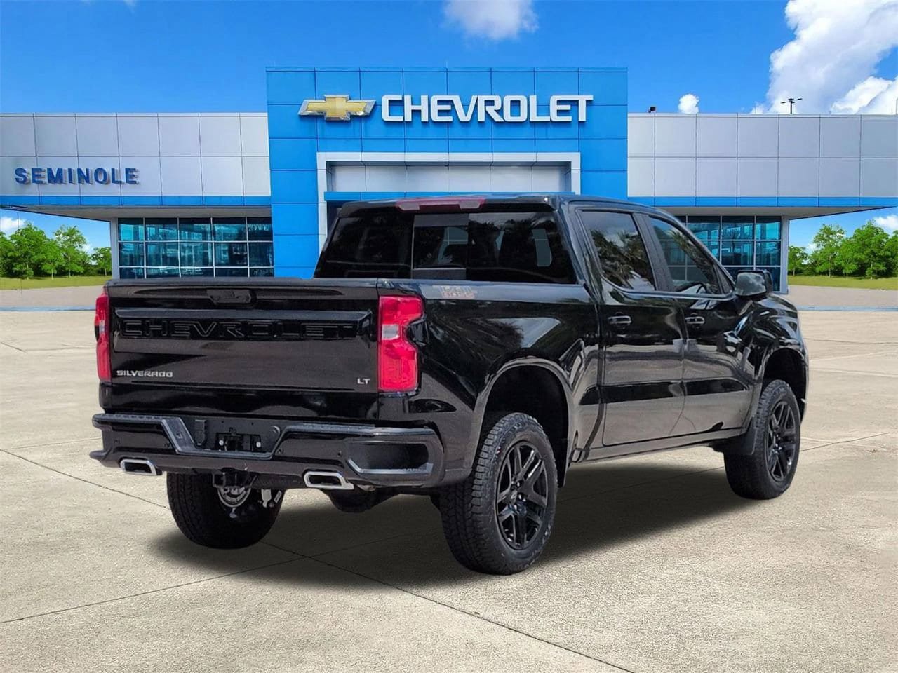 New 2026 Chevrolet Silverado 1500 LT Trail Boss w/ Safety Package AWD/4WD image 4