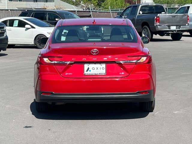 Used 2025 Toyota Camry LE FWD image 5