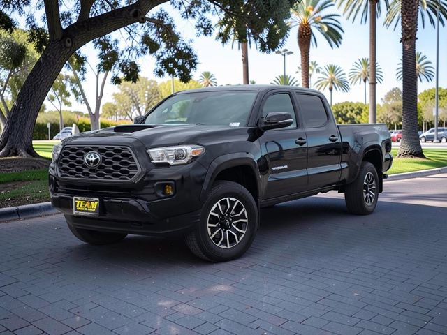 Used 2021 Toyota Tacoma TRD Sport w/ Technology Package AWD/4WD image 1