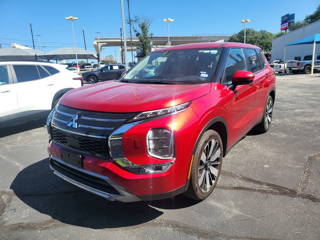 Used 2025 Mitsubishi Outlander SE AWD/4WD video 1