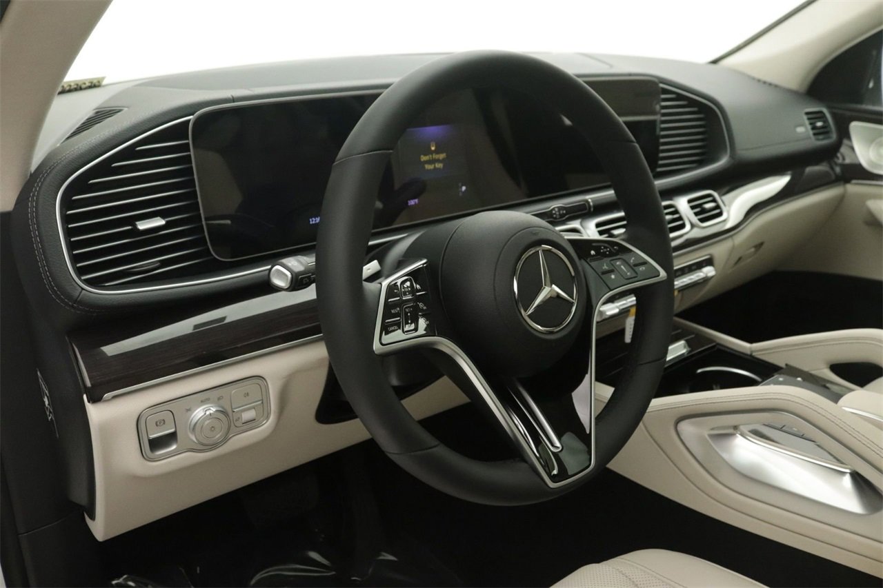 New 2026 Mercedes-Benz GLE 450 4MATIC Coupe image 5