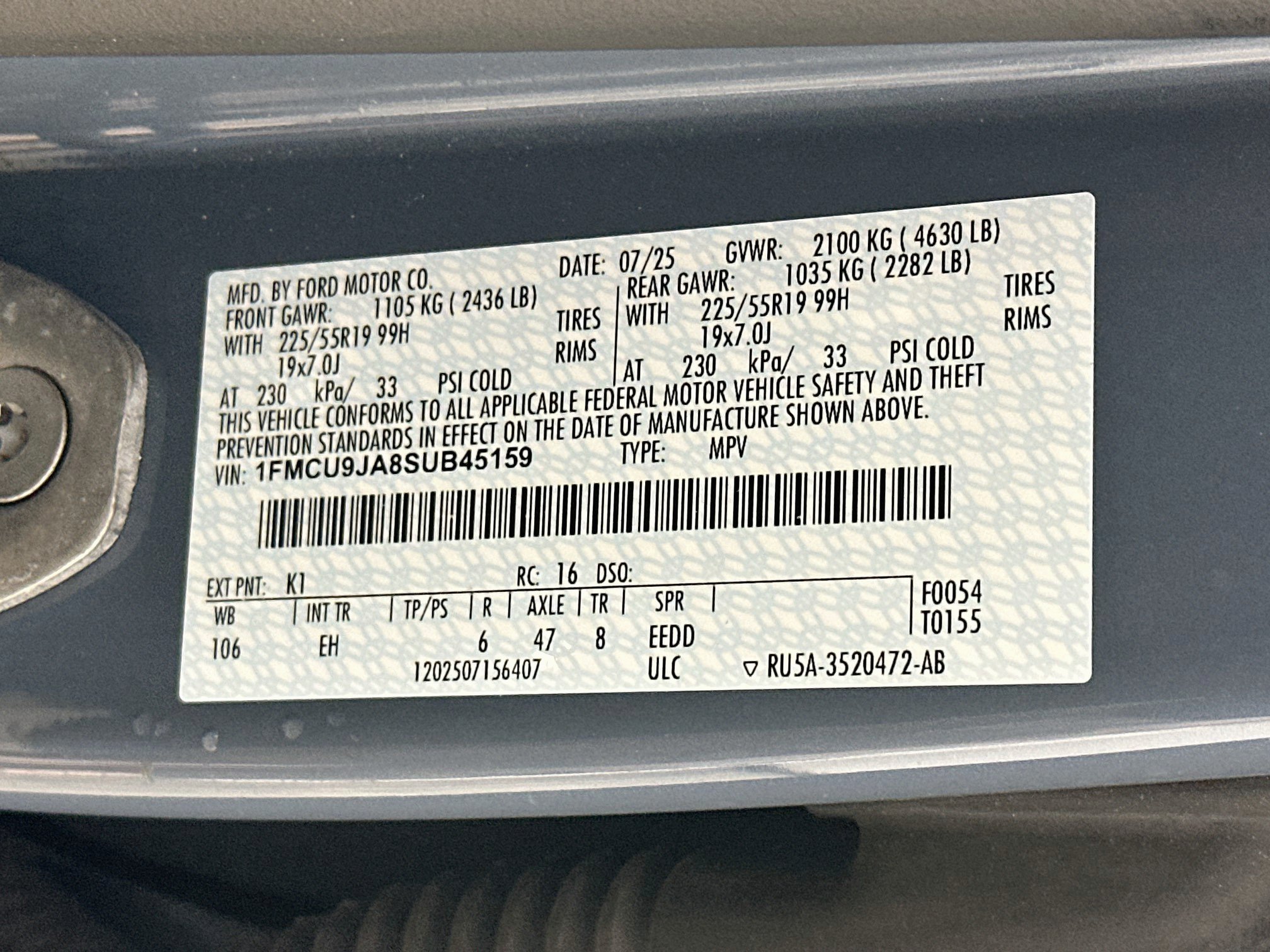 Used 2025 Ford Escape Platinum AWD/4WD image 12