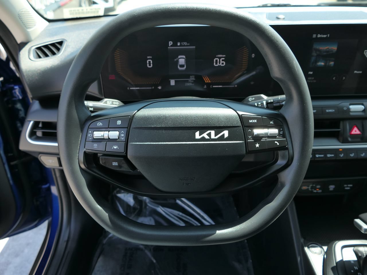 Certified 2025 Kia K4 FWD image 16