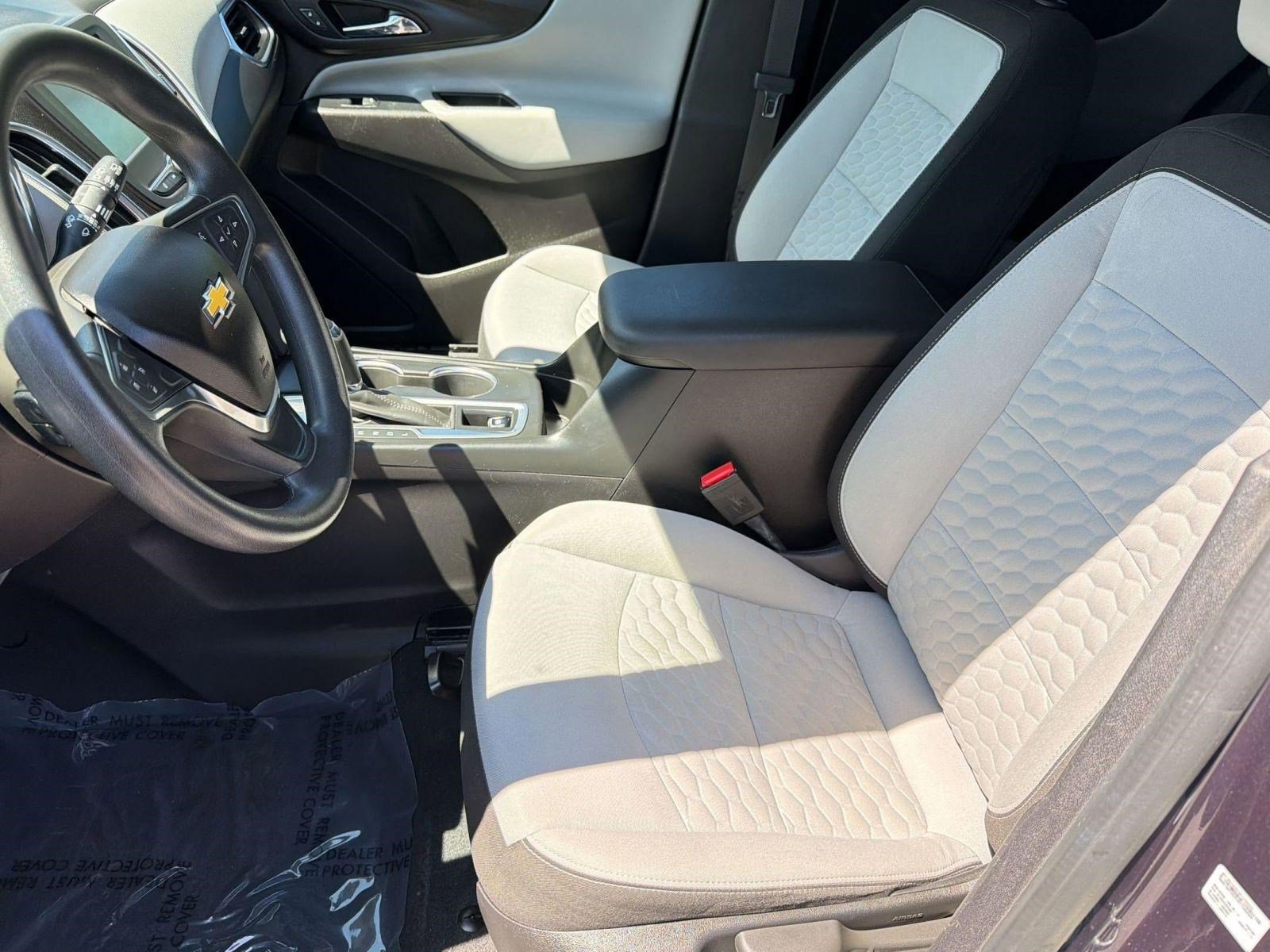 Used 2018 Chevrolet Equinox LS FWD image 5