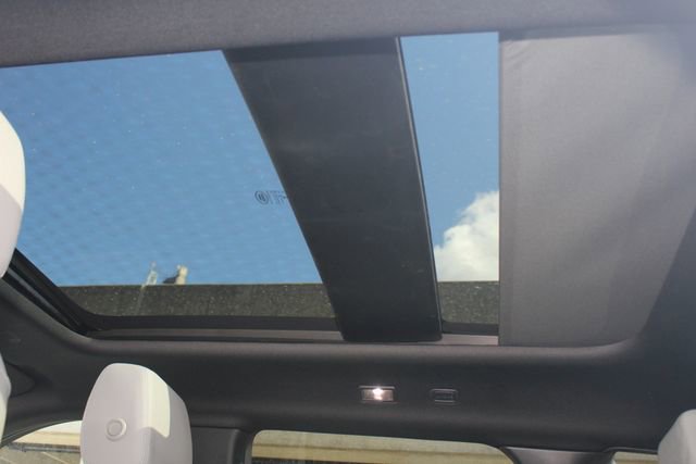 New 2026 Land Rover Range Rover Evoque S image 23