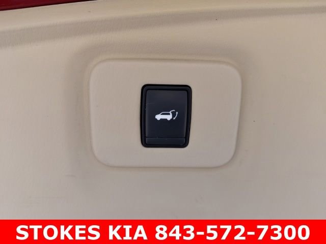Used 2017 Nissan Pathfinder Platinum FWD image 35