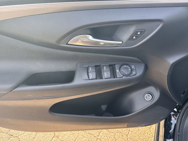 New 2026 Buick Envista Avenir image 13