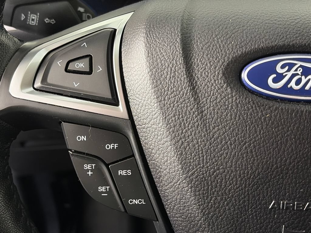 Certified 2023 Ford Edge SEL w/ Sport Appearance Package AWD/4WD image 17