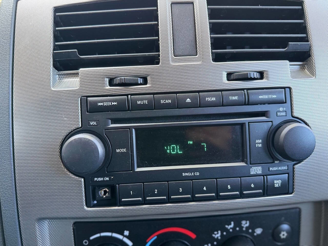 Used 2007 Dodge Dakota SLT w/ Sport Appearance Group image 17