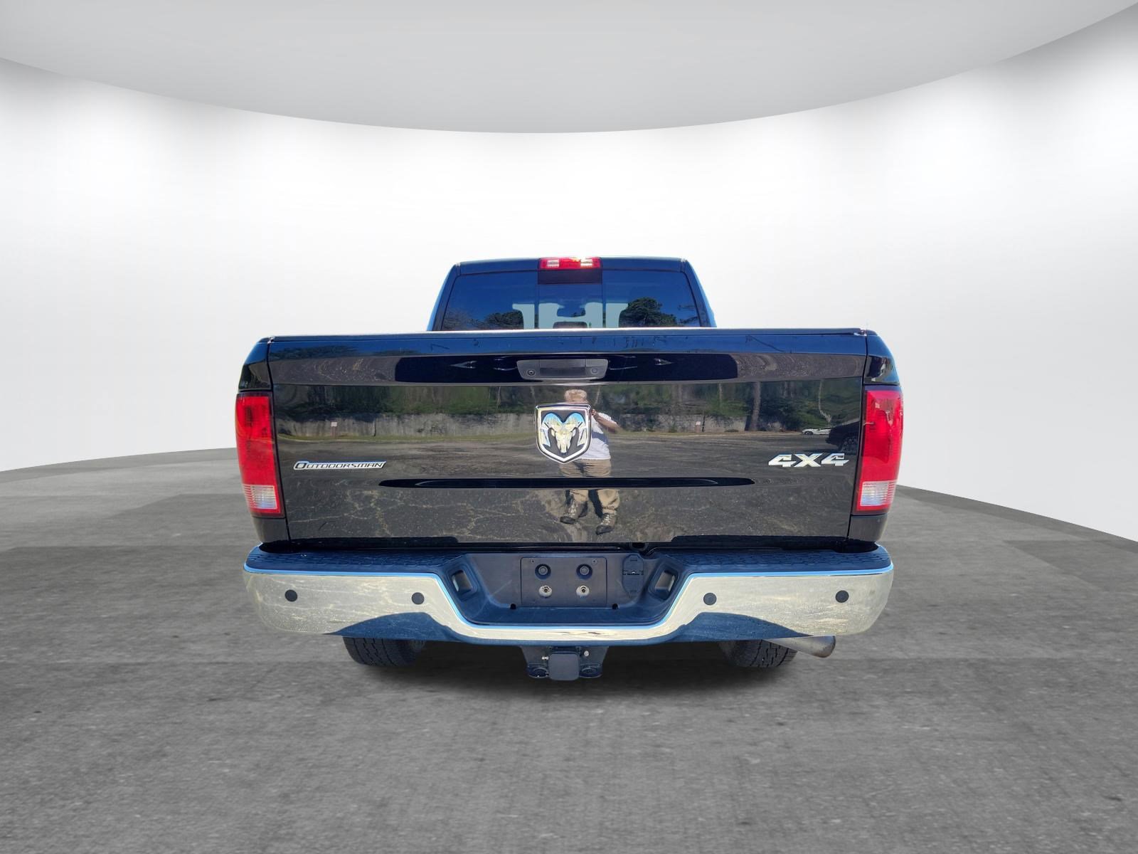 Used 2016 RAM 2500 Outdoorsman image 23