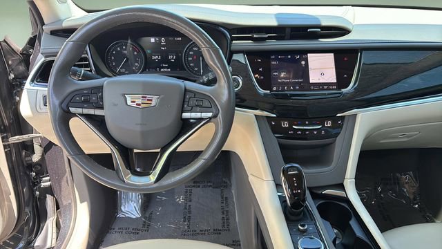 Used 2021 Cadillac XT6 Premium Luxury w/ LPO, Radiant Package FWD image 10
