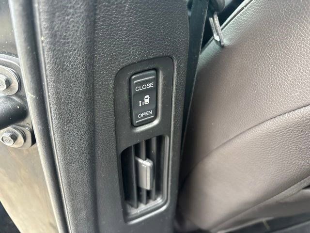Used 2019 Honda Odyssey EX-L image 30
