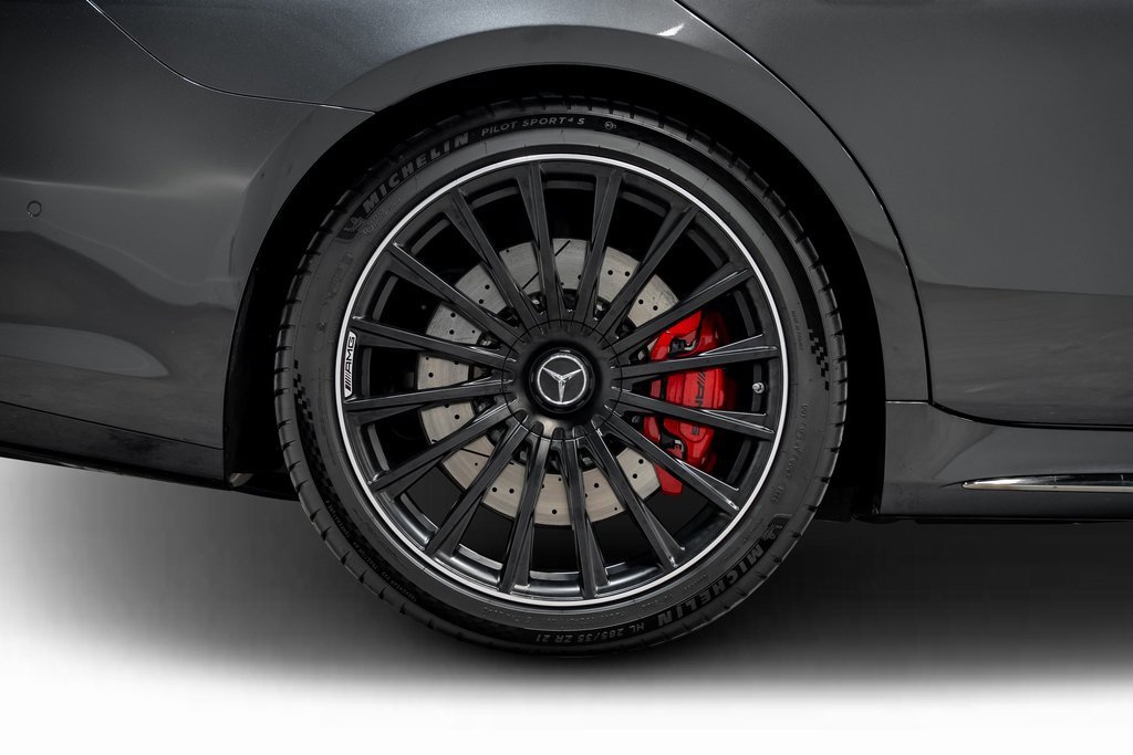 Used 2025 Mercedes-Benz S 63 AMG S image 28