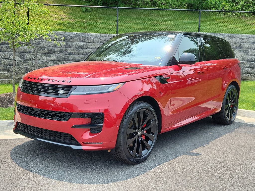 New 2025 Land Rover Range Rover Sport Dynamic SE
